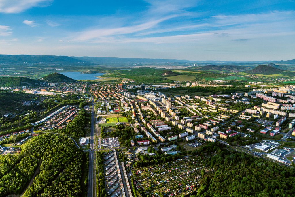 Pohled na město Most z výšky, Vyhlídkové lety vrtulníkem